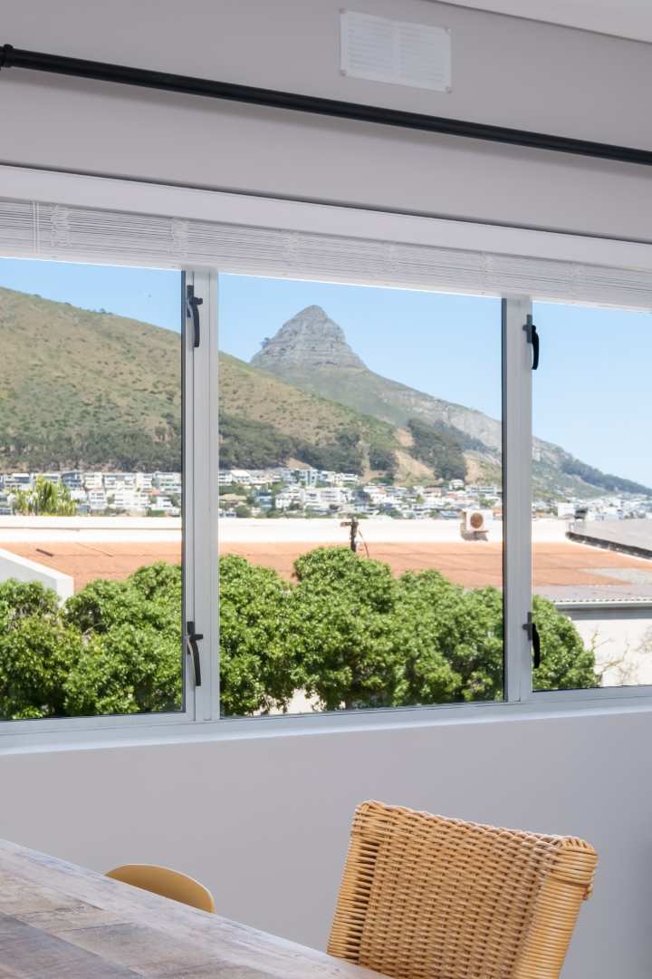 1 Bedroom Property for Sale in Mouille Point Western Cape